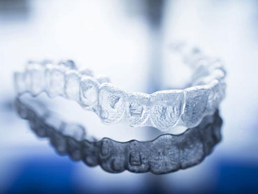 clear braces or retainer set of clear braces